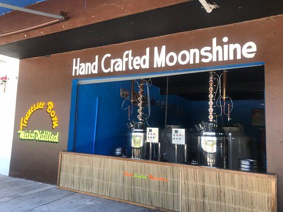 Island Distilling